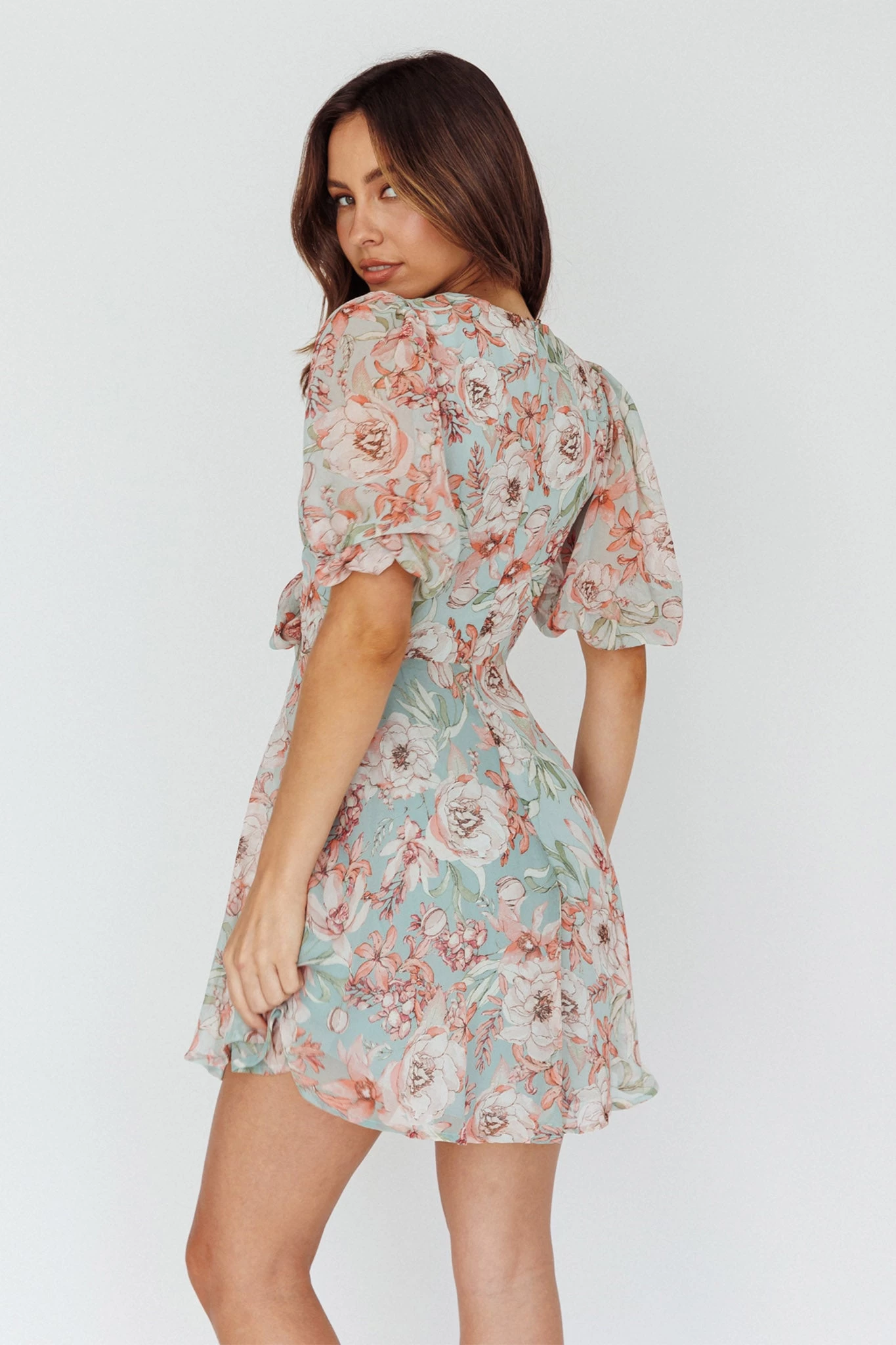 Madison Bow Tie Bust Puff Sleeve Dress Floral Mint - Image 2