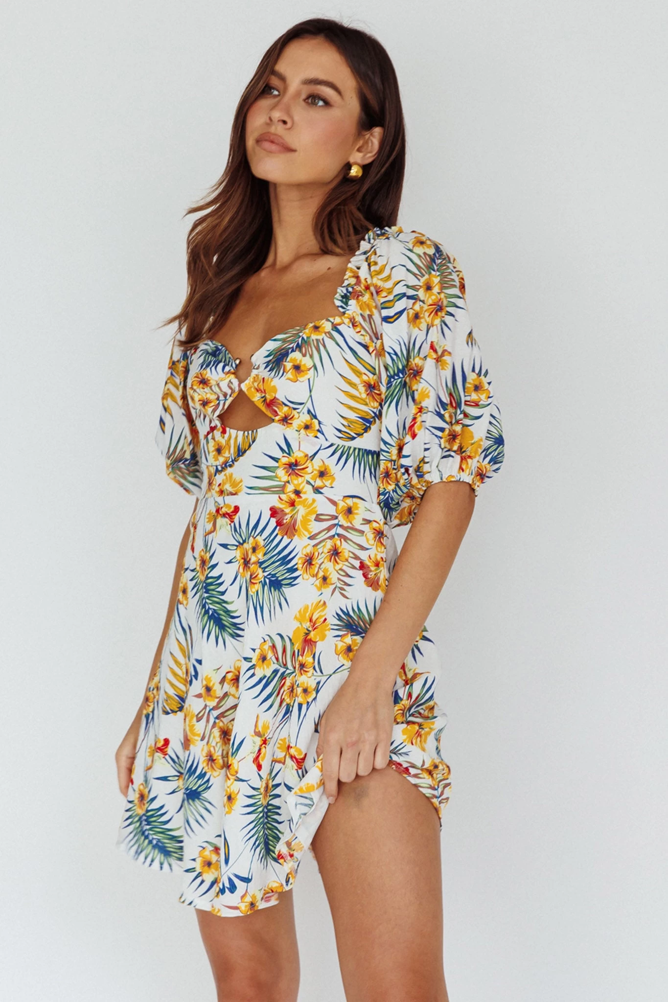 Alpha Cut-Out Bodice Mini Dress Floral White - Image 5