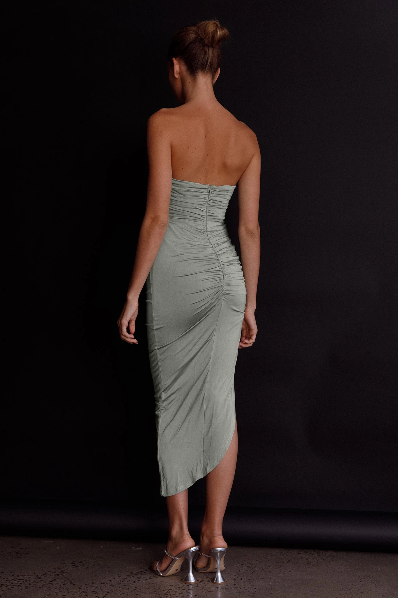 Roma U-Neckline Ruched Midi Dress Pistachio - Image 2