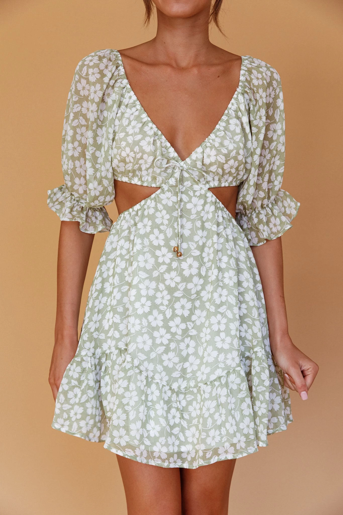 Fancy Free Puff Sleeve Cut-Out Dress Floral Green - Image 4
