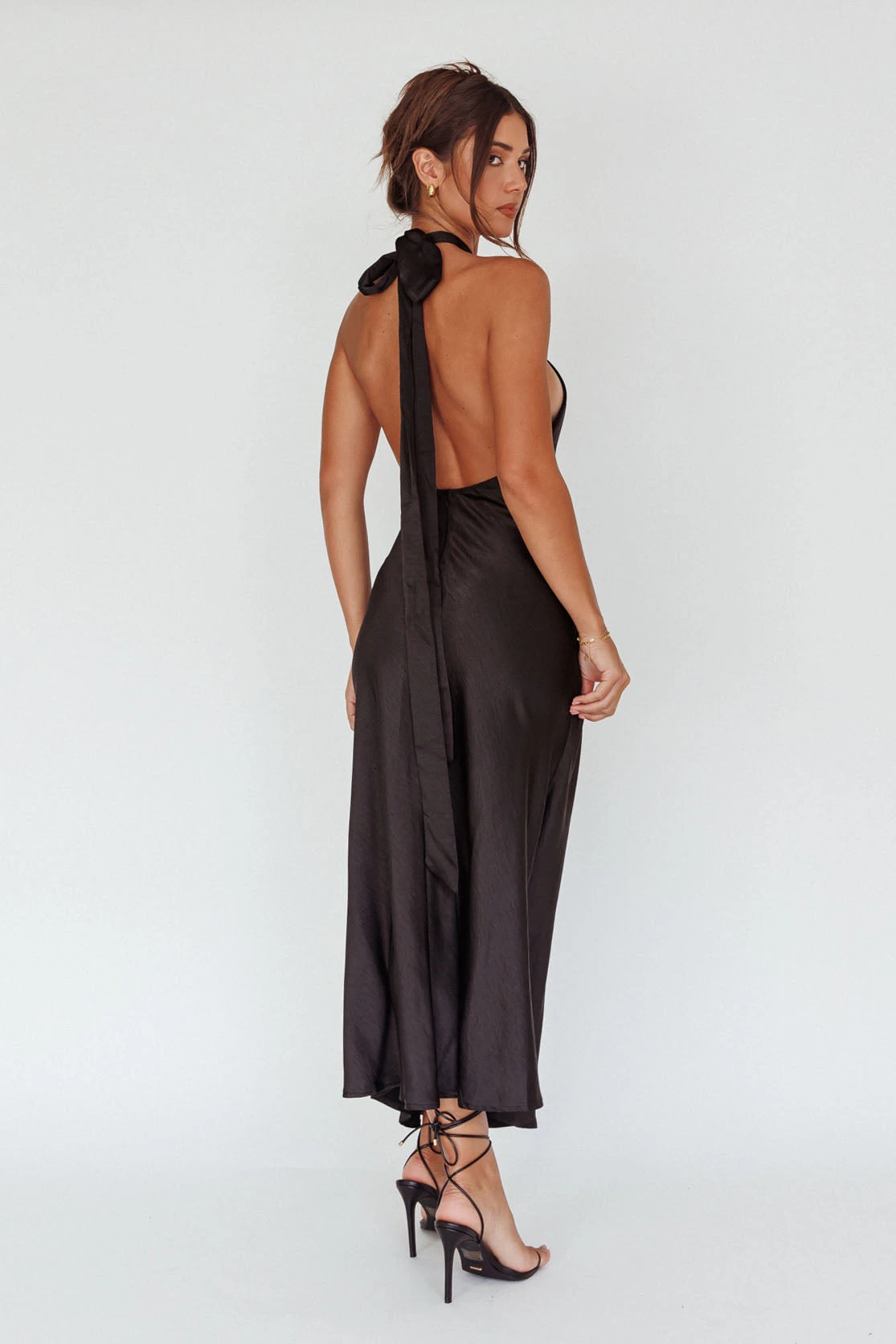 Te Amo Halterneck Open Back Midi Dress Black - Image 2