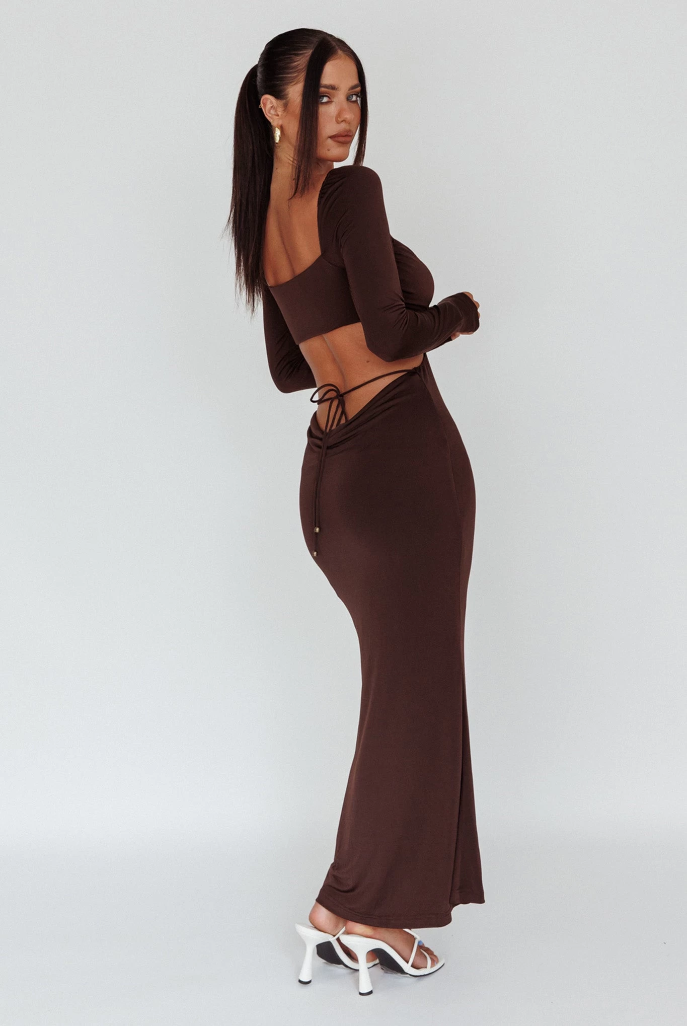 Vienna Long Sleeve Cut-Out Waist Maxi Dress Chocolate - Image 2