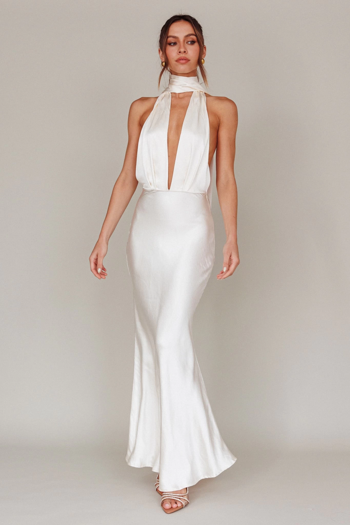 Italia Azure Halterneck Maxi Dress Oyster - Image 7