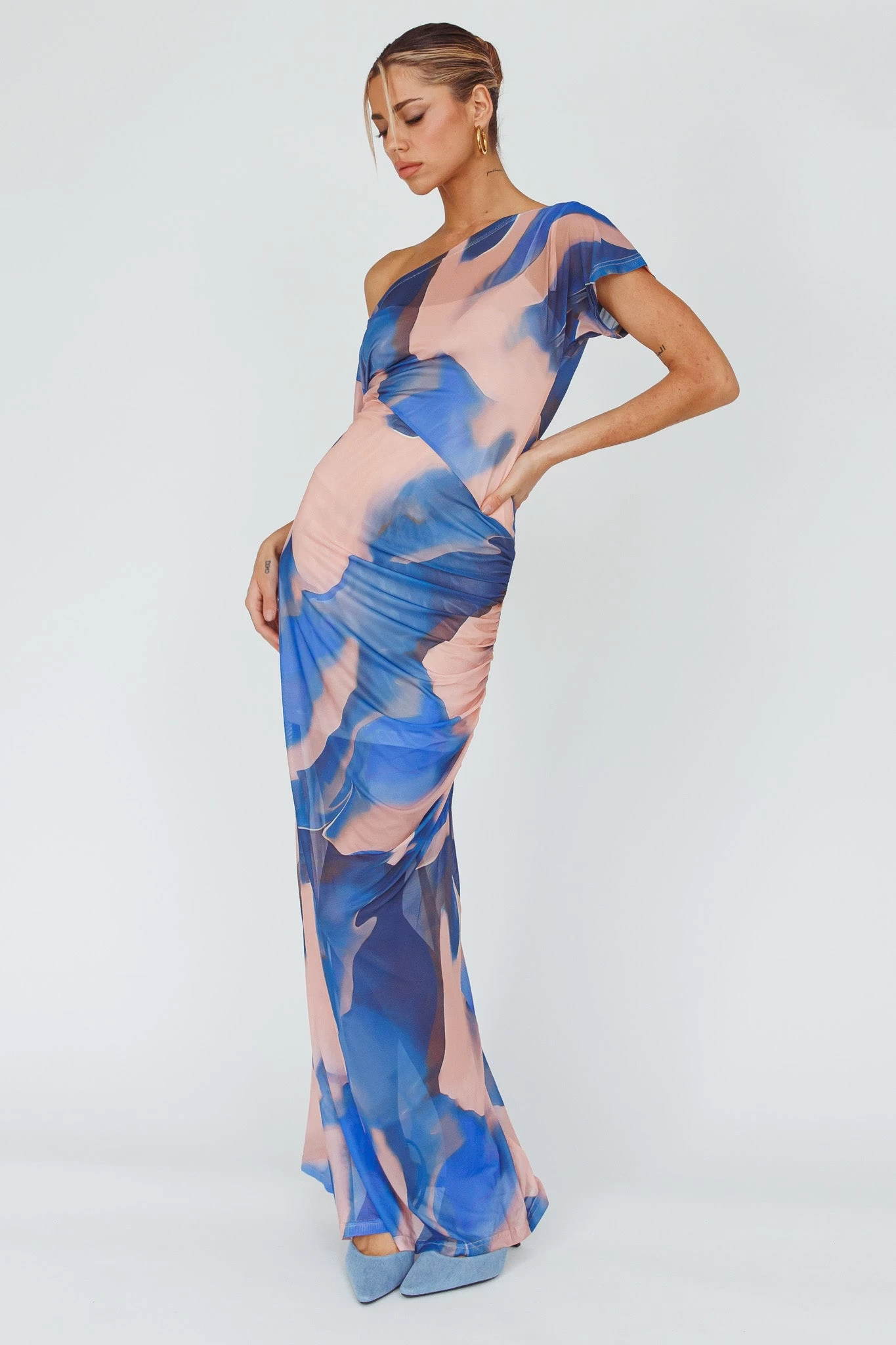 Tumi Short Sleeve Maxi Dress Printed Beige - Image 3