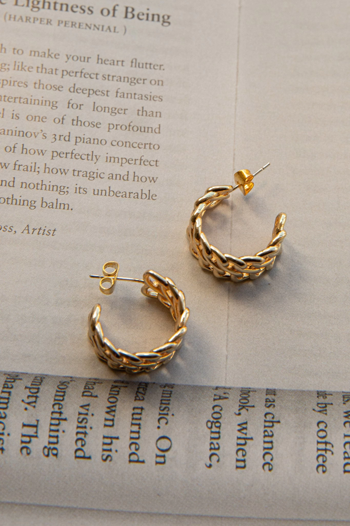 Damian Open Chain Hoop Earrings Gold - Image 4
