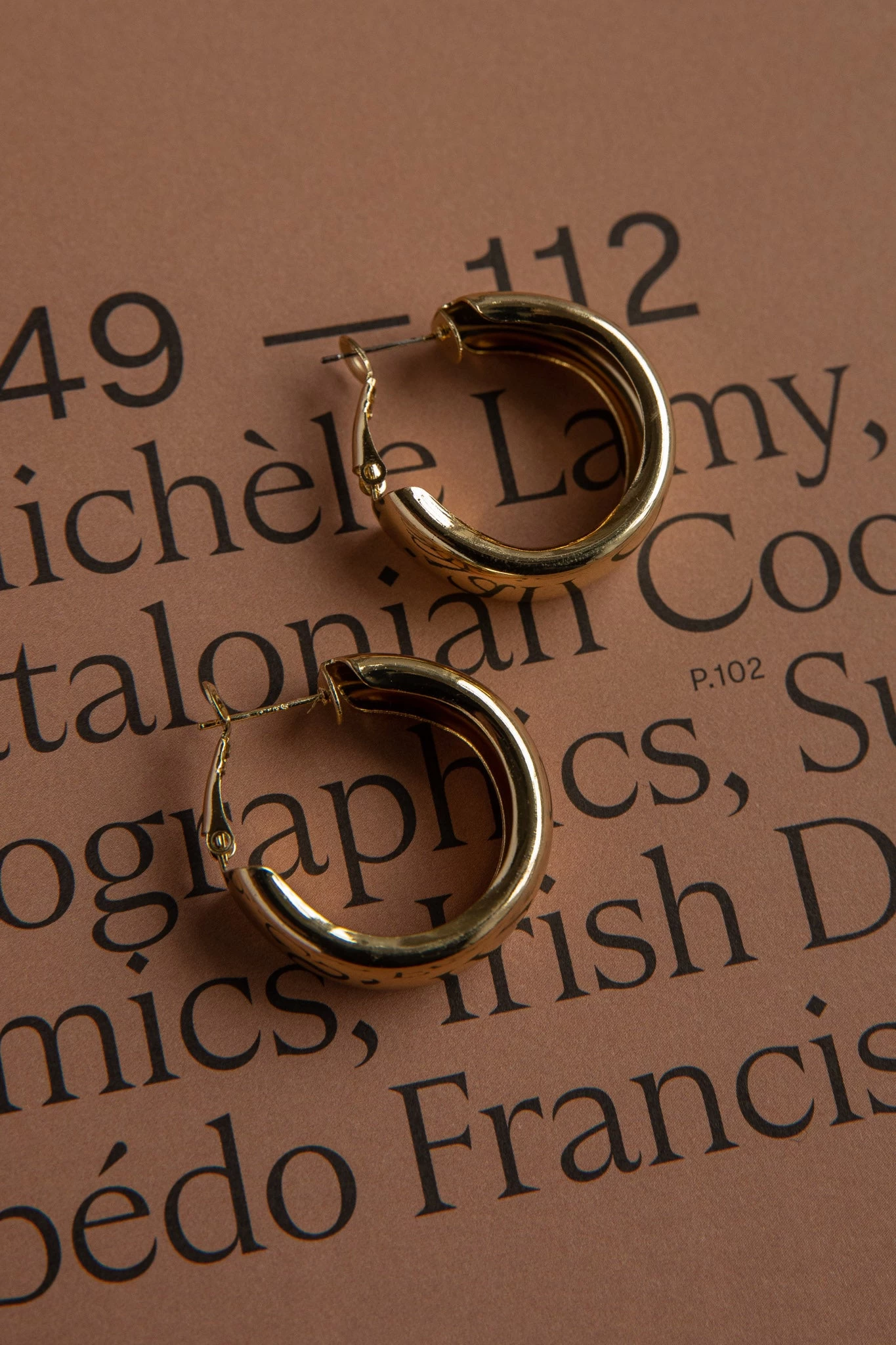 Osiris Hoop Earrings Gold - Image 6