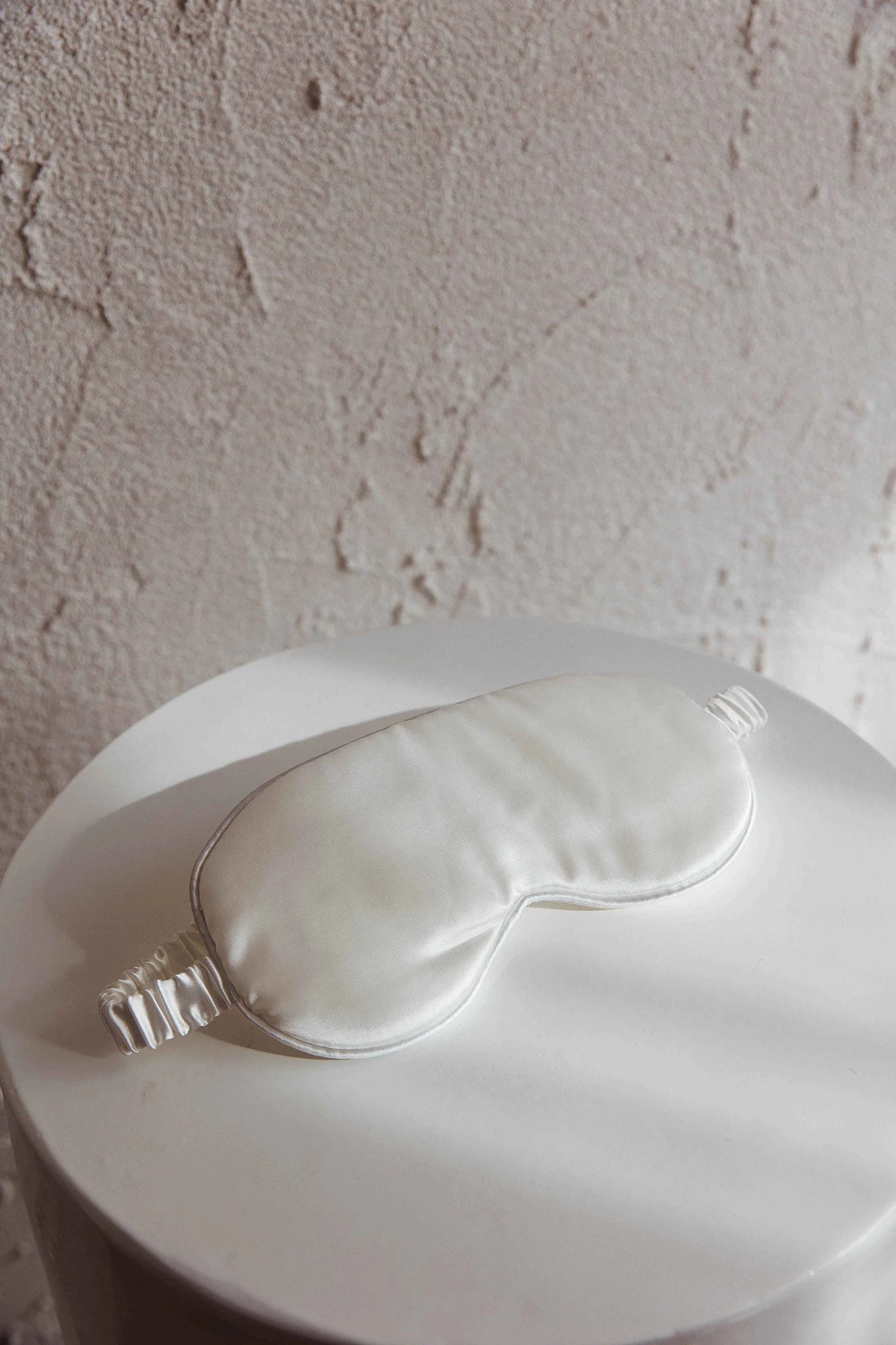 Sweet Dreams Satin Eye Mask White - Image 5