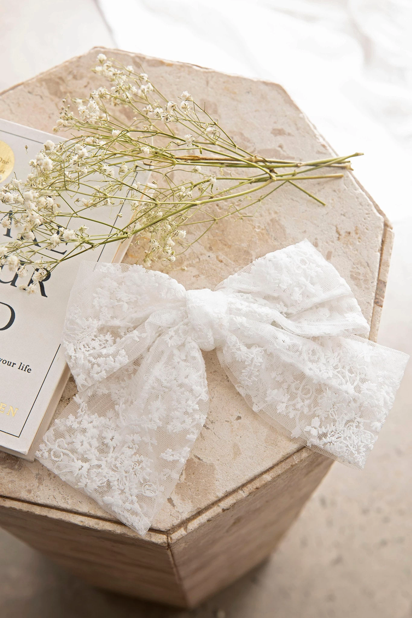 Belle Lace Bow Barrette Clip White - Image 3