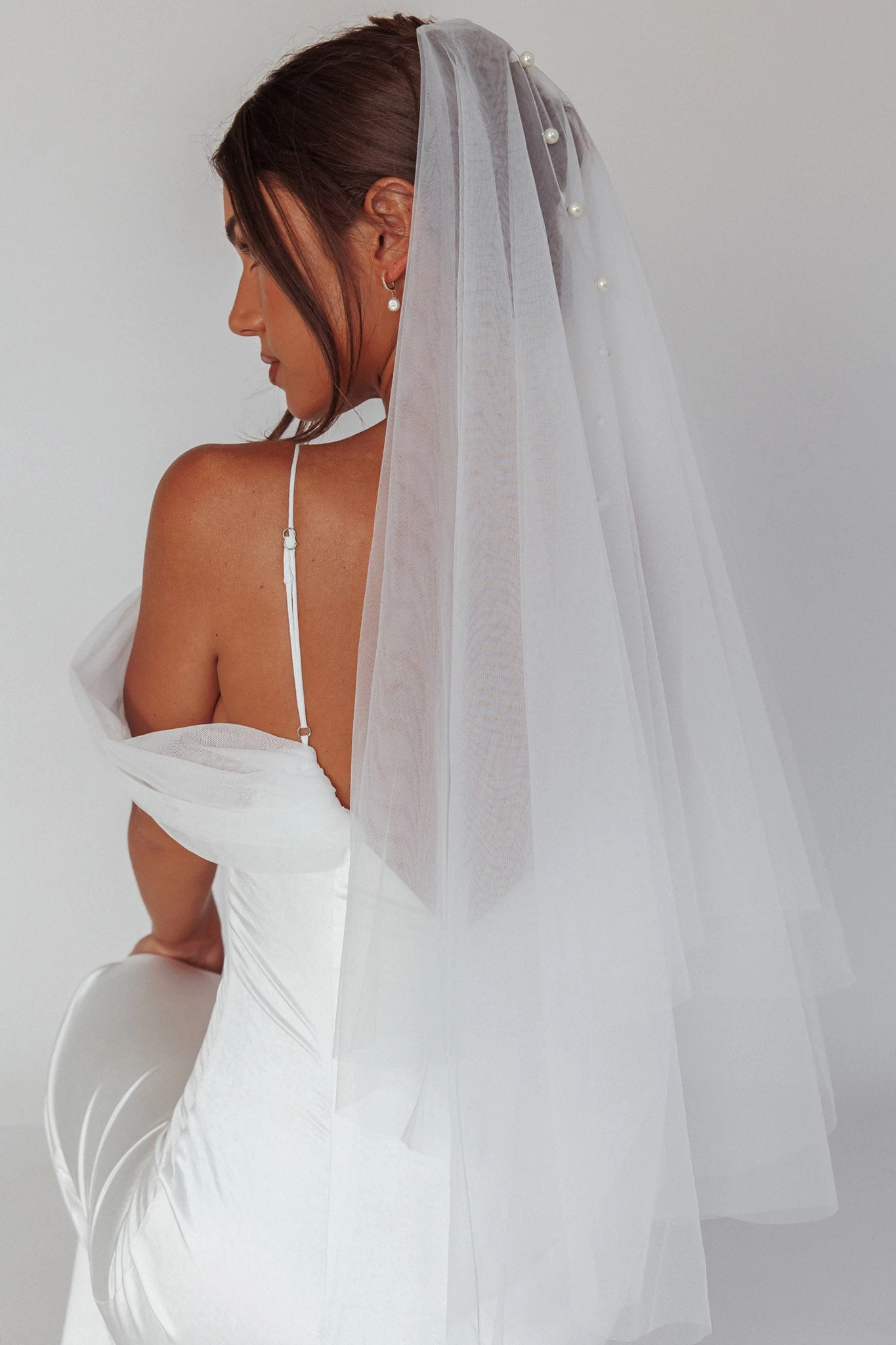 Marina Pearl Accent Veil White - Image 2