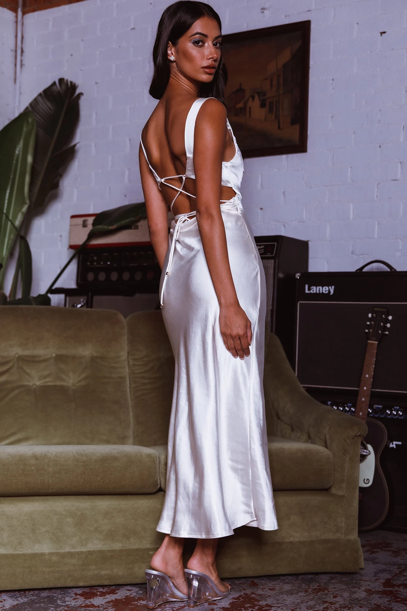 Belle Epoque Drawstring Bust Midi Dress Oyster - Image 2