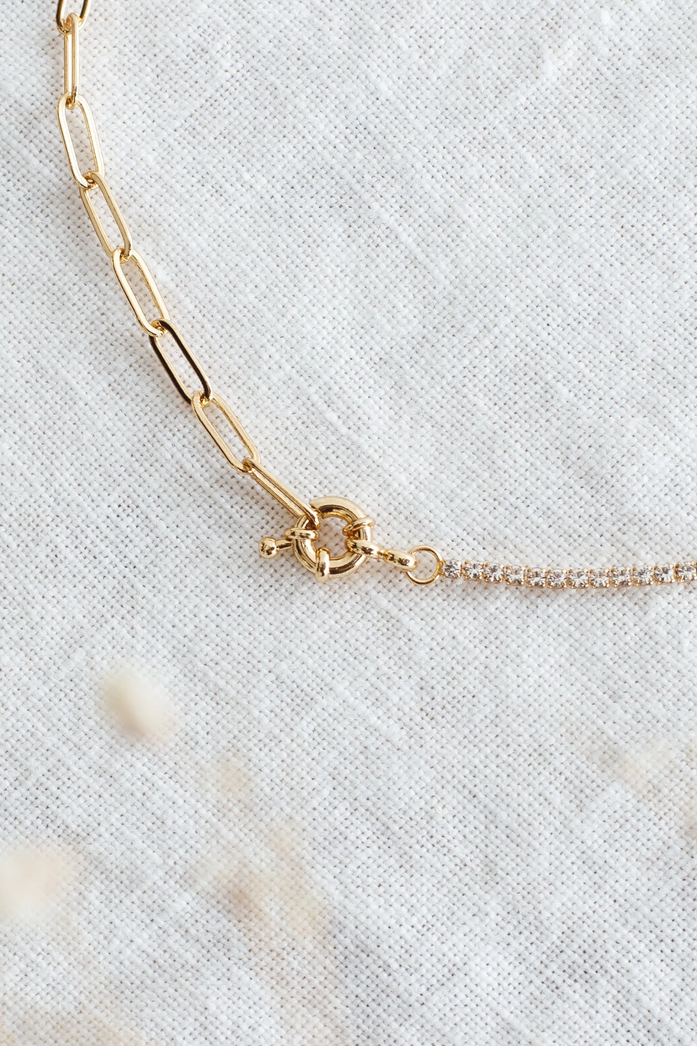 Madelyn Rhinestone Paperclip Link Necklace Gold - Image 2