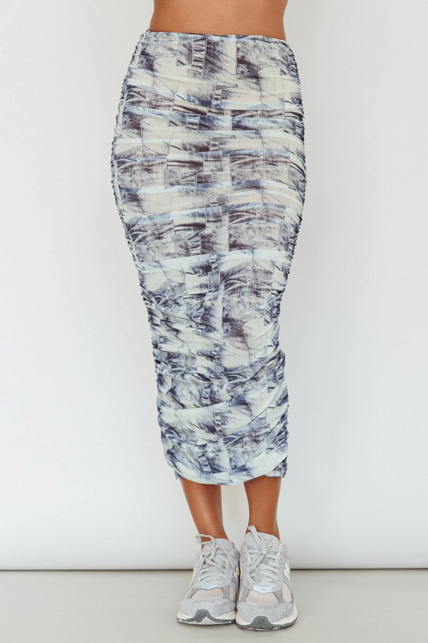 Blue Moons Ruched Midi Skirt Indigo Denim - Image 4