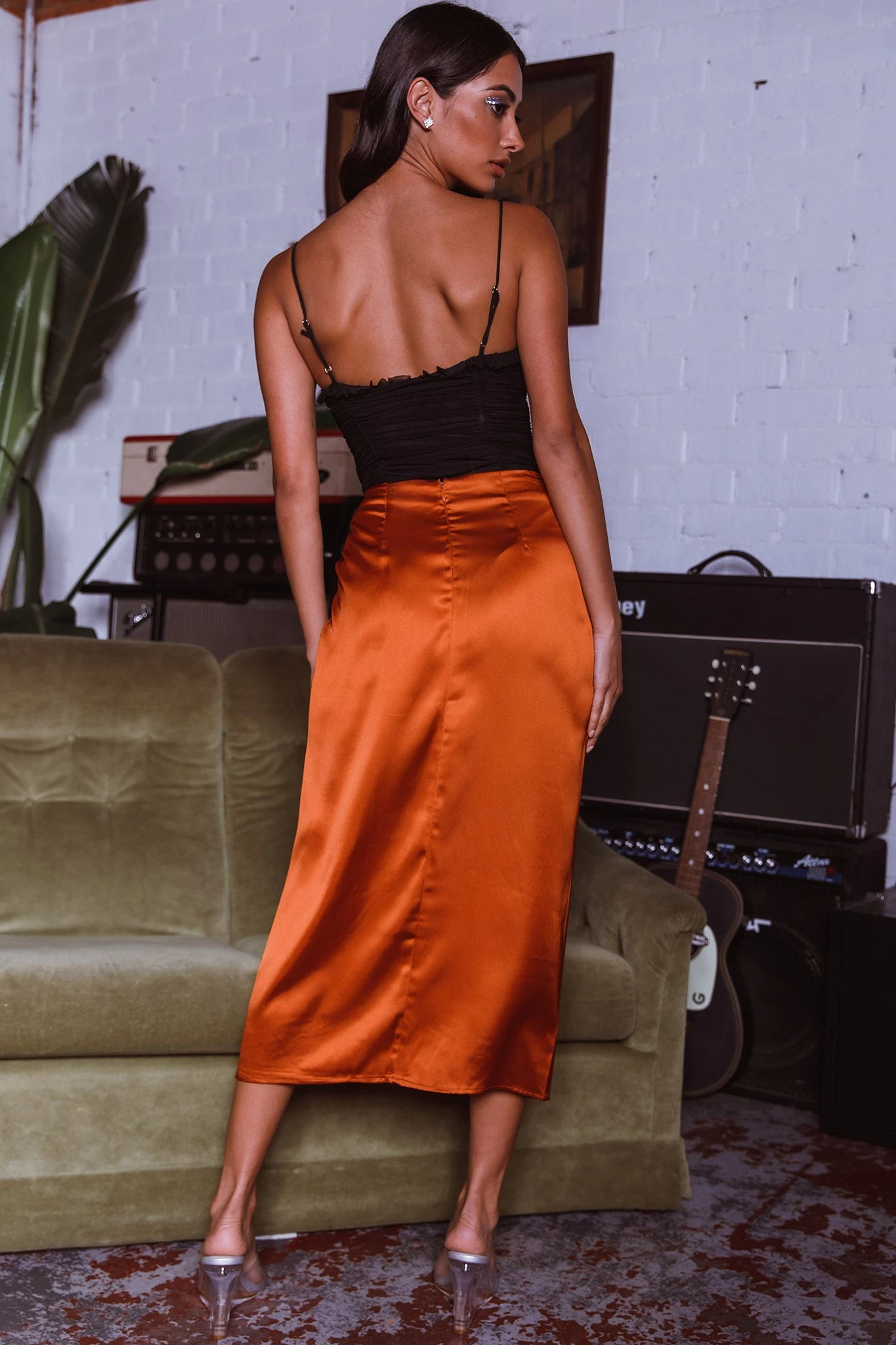 On The Money Gathered Midi Skirt Camel - Image 2