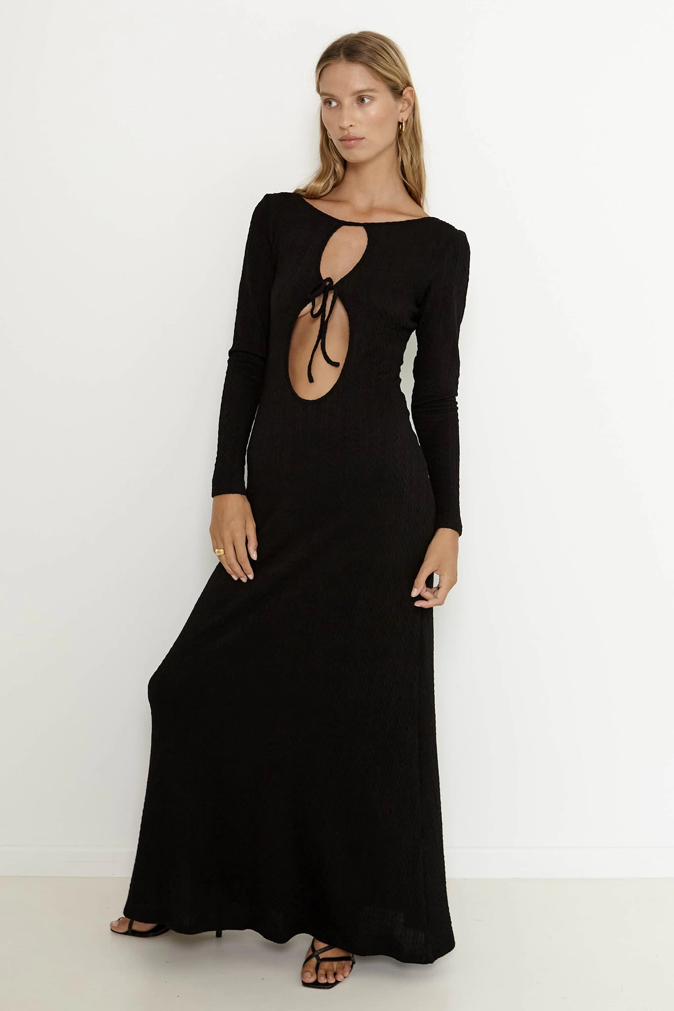 SNDYS Tallulah Maxi Dress Black - Image 7