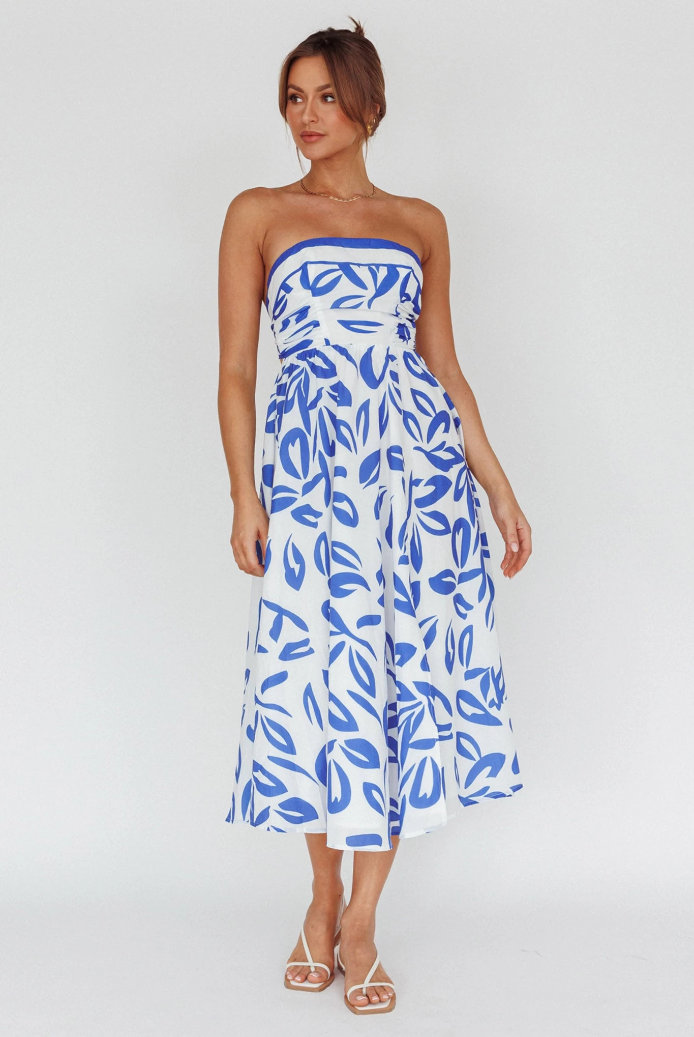 Randi Tie-Back Maxi Dress Leaf Print Blue - Image 3