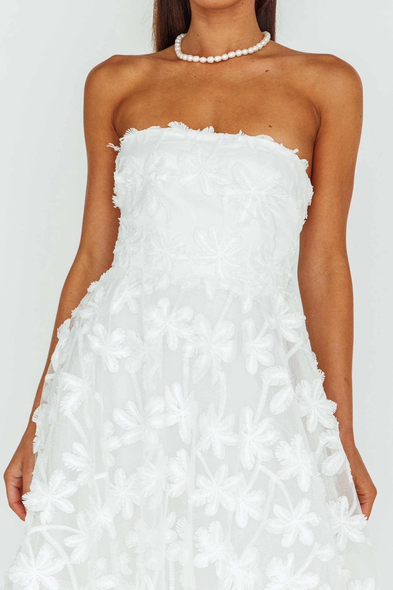 Dori Floral Embellished Midi Dress White - Image 4