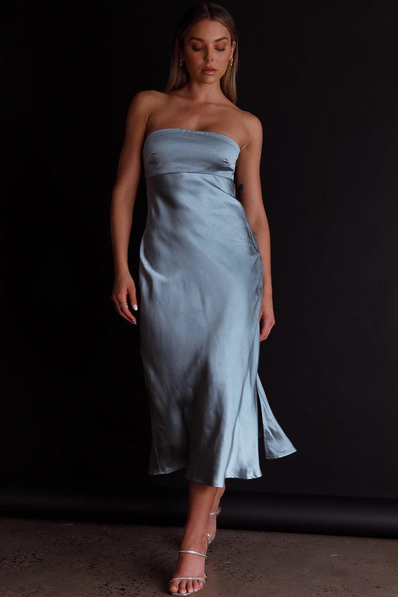 Ladies' Night Cowl Back Midi Dress Seafoam - Image 9