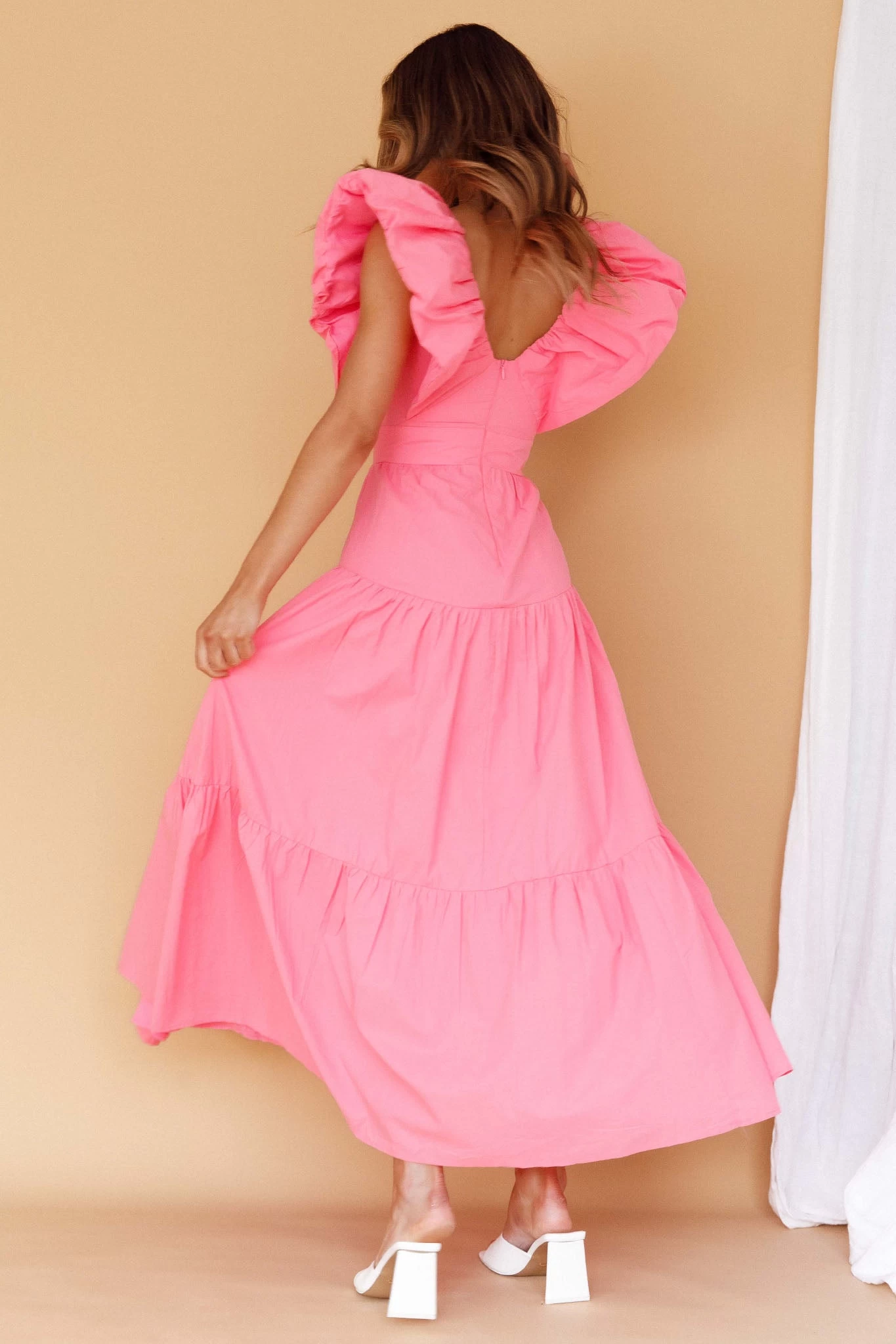 Kahlo Puffed Ruffle Neckline Maxi Dress Soft Pink - Image 2
