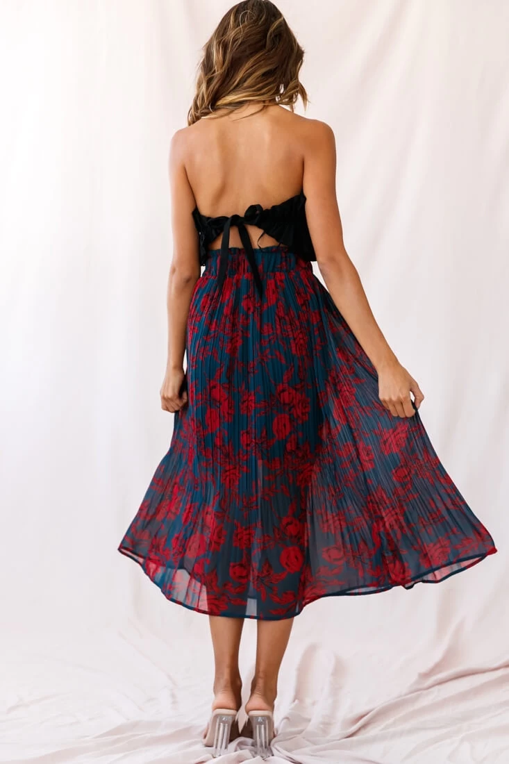 Caroline Accordion Pleat Midi Skirt Forest Green/Red - Image 3